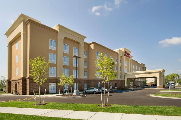 Hampton Inn By Hilton & Suites - Buffalo Airport image 1