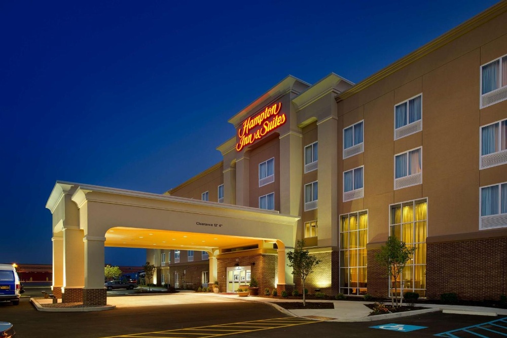 Hampton Inn By Hilton & Suites - Buffalo Airport Main image